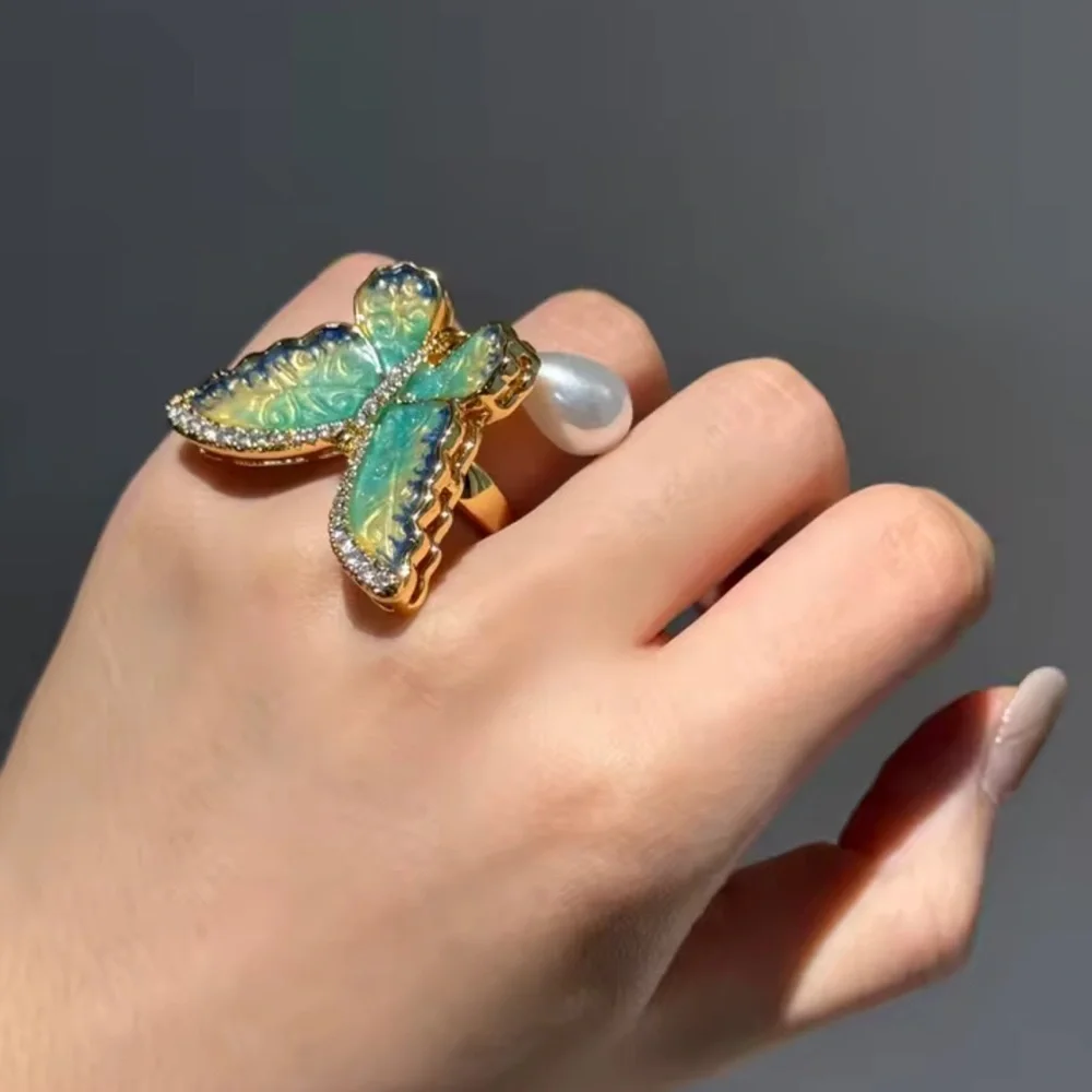 Vintage Luxury Craftsmanship Elegant Butterfly Pearl Ring Earrings Set
